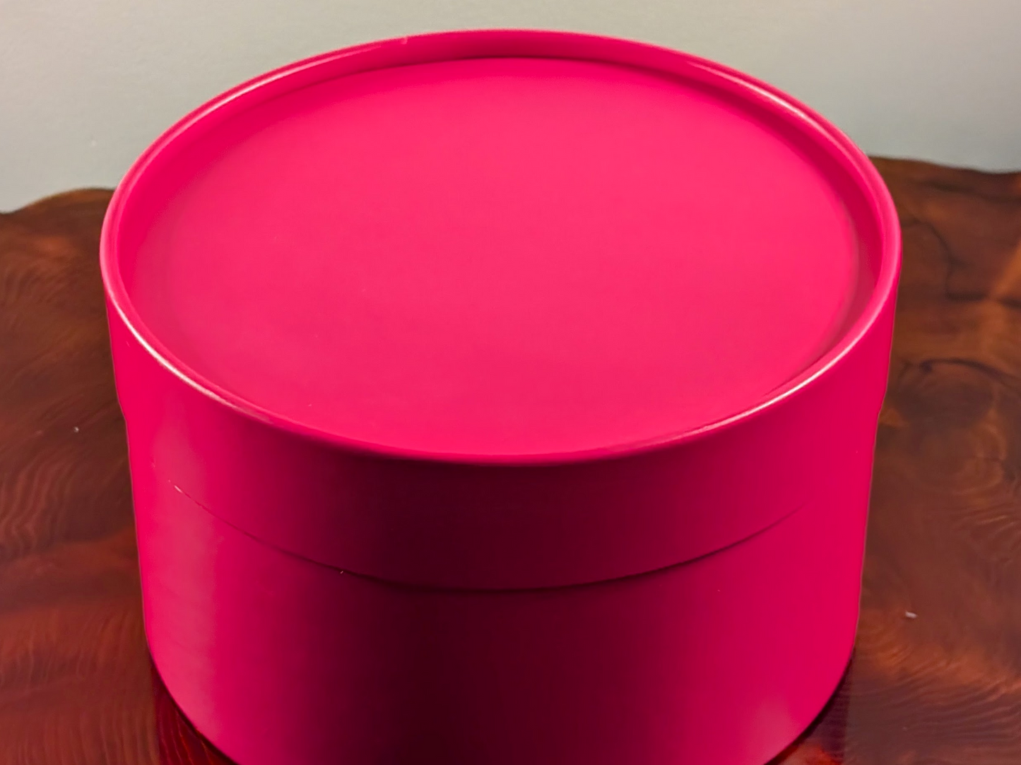 FUCHSIA GLOW  GIFT BOX - A Radiant Assortment of Raw Nuts & Fruits