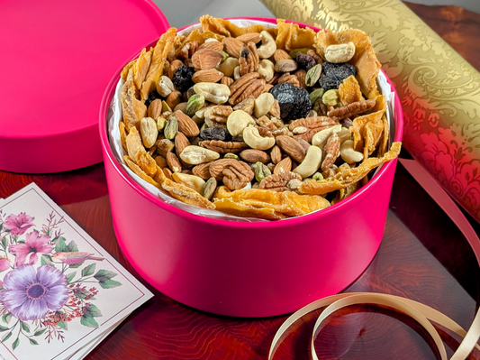 FUCHSIA GLOW  GIFT BOX - A Radiant Assortment of Raw Nuts & Fruits