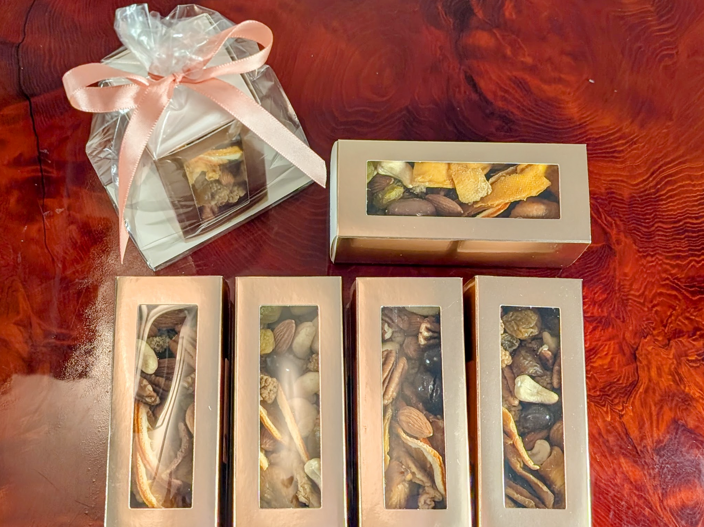 GOLDEN HARMONY PETITE BOXES (Set of 6)