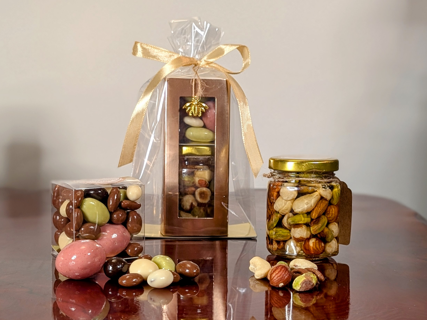 PETITE GOLDEN MOMENTS GIFT BOX